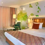 Hotell Club Aqua Plaza 4*