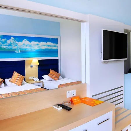 Club Aqua Plaza Отель Алания