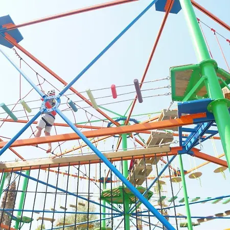 Club Aqua Plaza Алания