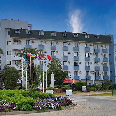 Отель Club Aqua Plaza