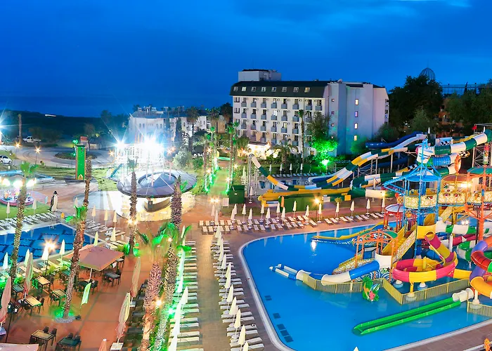 Club Aqua Plaza 4*