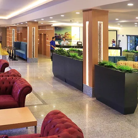 Szálloda Club Aqua Plaza
