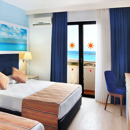 Club Aqua Plaza 호텔 4*