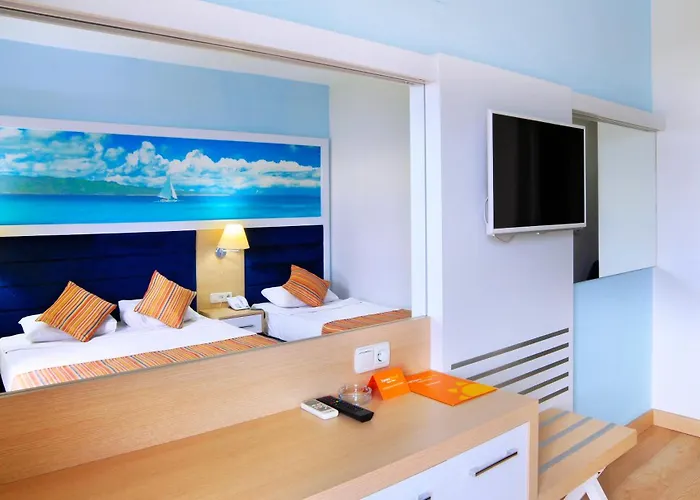 Club Aqua Plaza 호텔 알란야