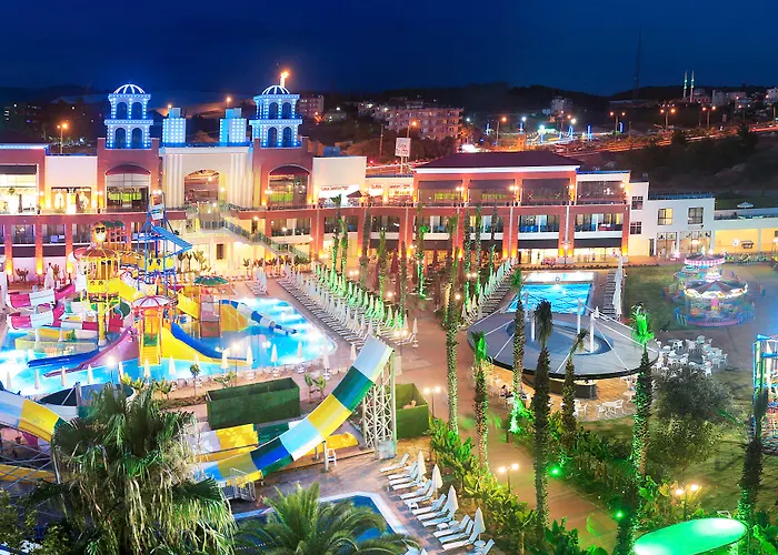 Club Aqua Plaza 호텔 알란야