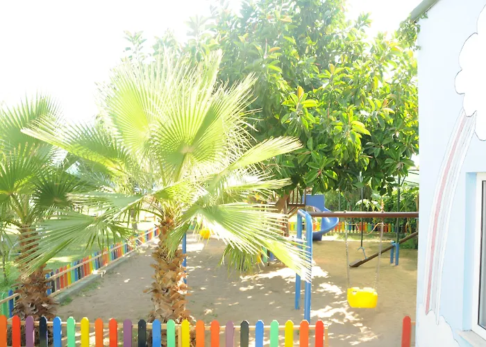 Club Aqua Plaza 호텔 4*