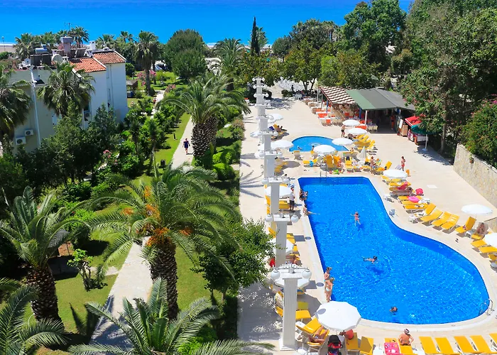 Club Aqua Plaza