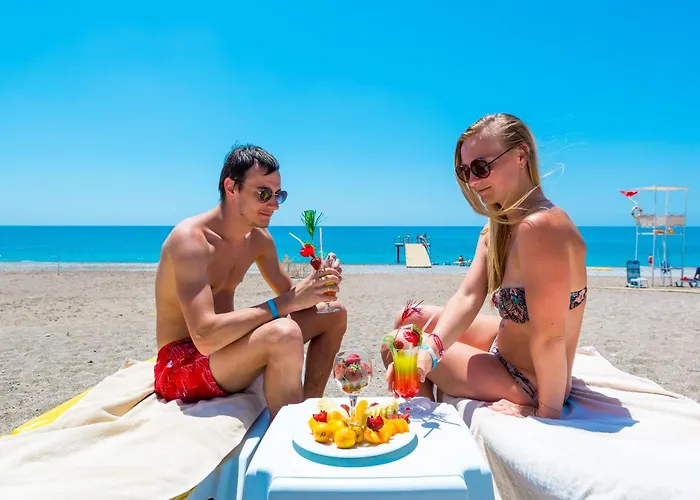 Club Aqua Plaza 호텔 알란야