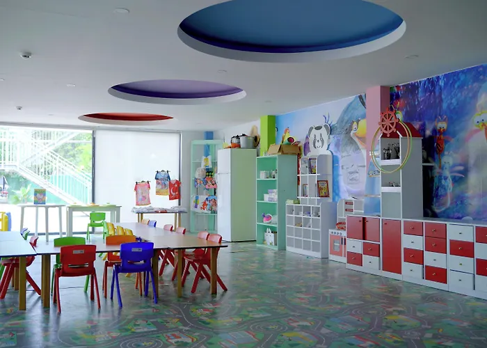 호텔 Club Aqua Plaza