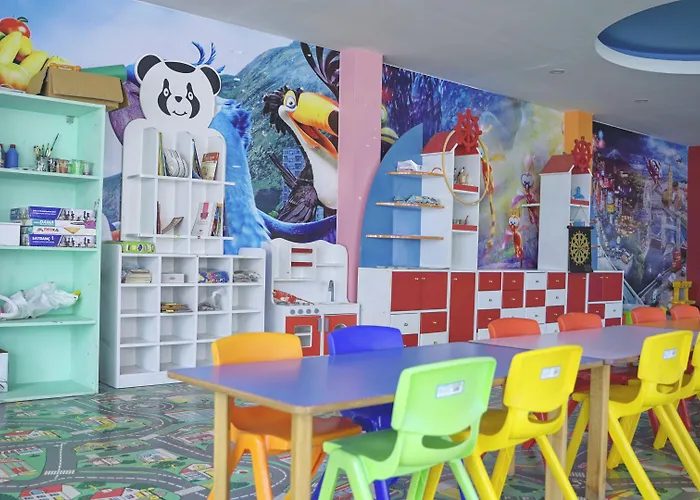 Club Aqua Plaza 4* 알란야