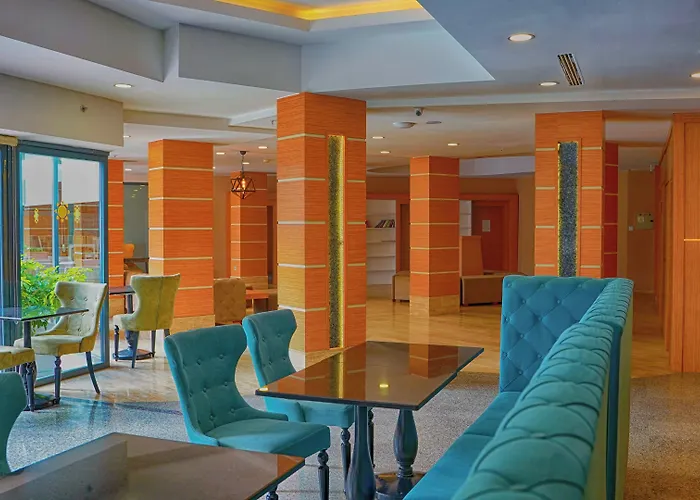 Club Aqua Plaza 호텔 4*