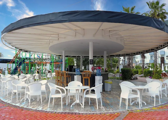Otel Club Aqua Plaza