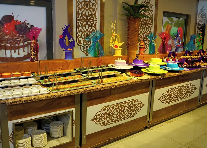 Club Aqua Plaza 호텔 알란야